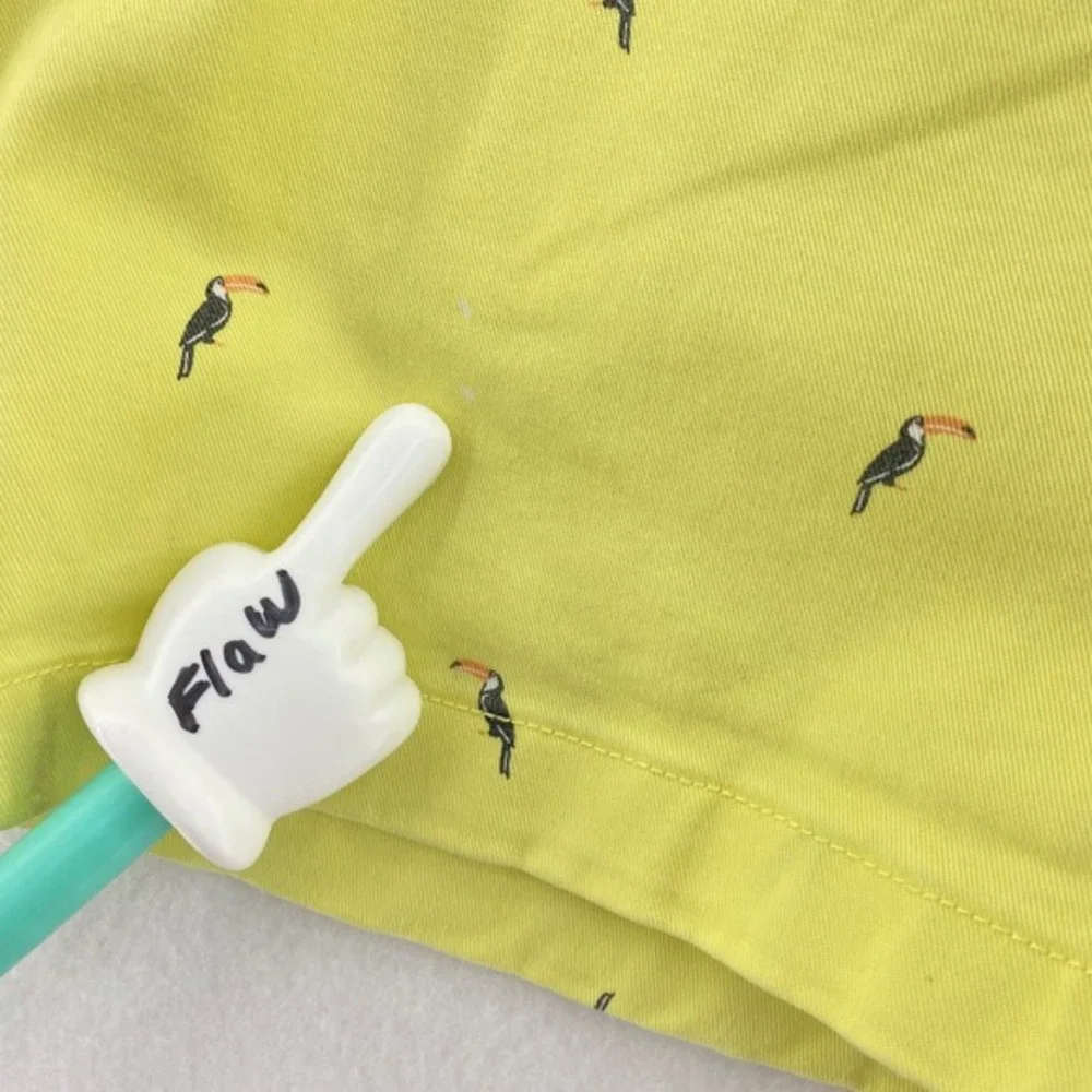 St John's Bay Temp i.lex Shorts Toucan Print Casual Stretch Yellow Men's Size 42